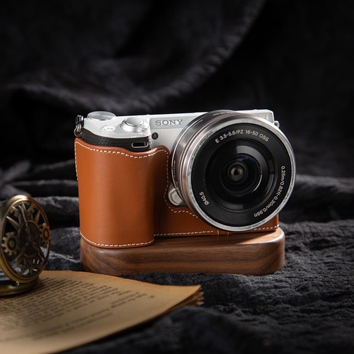 Custodia mezza fotocamera - , in