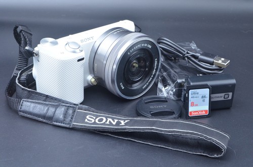 Fotocamera digitale mirrorless