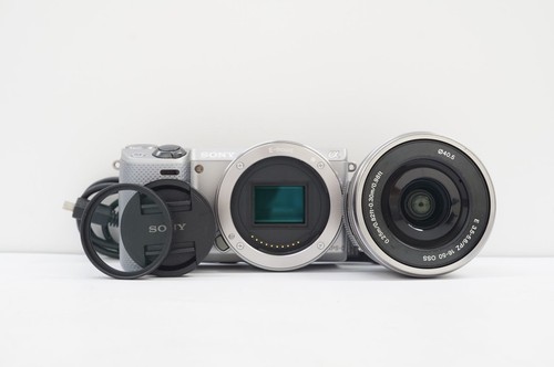 Fotocamera mirrorless sony - fotocamera,